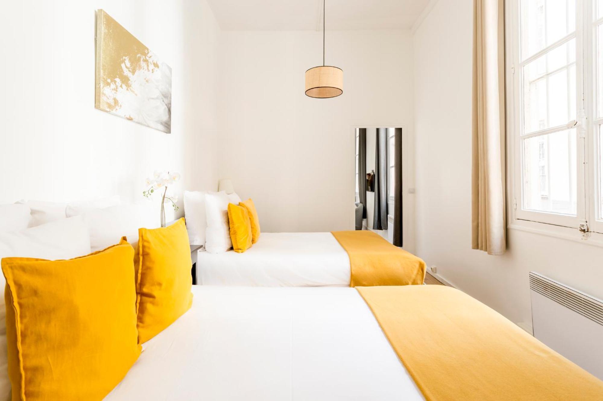 Cozy Apartment - Louvre - Clery Paris Luaran gambar